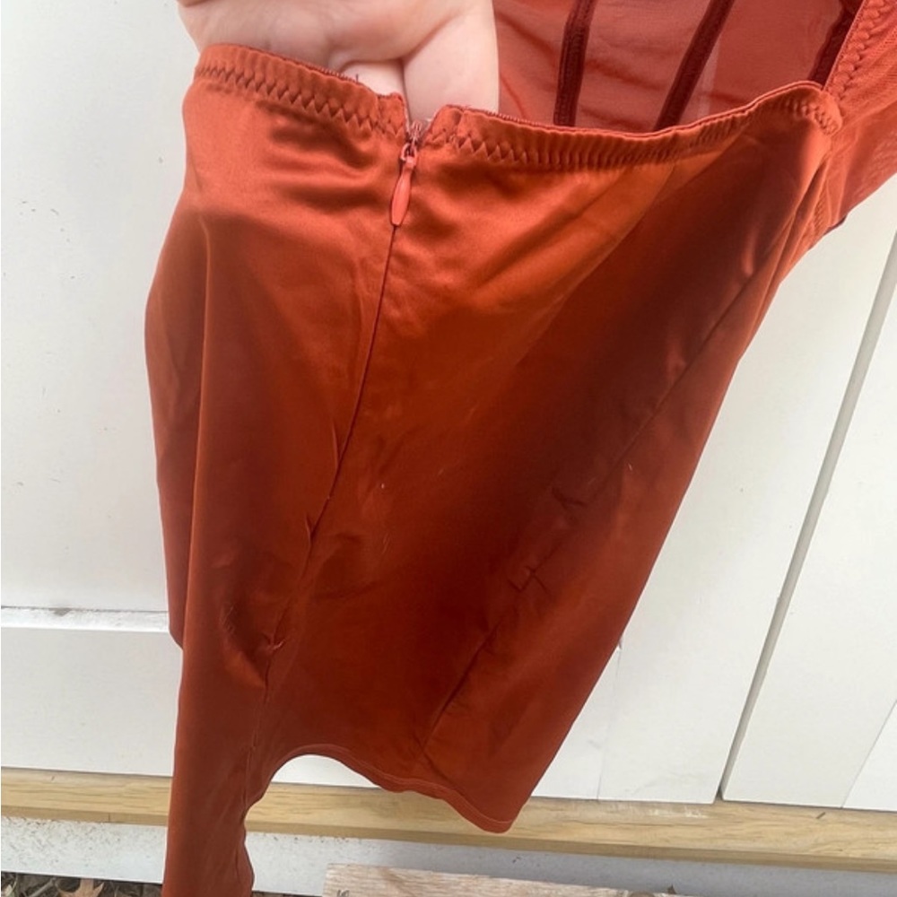 Dress - Picture 6 of 8